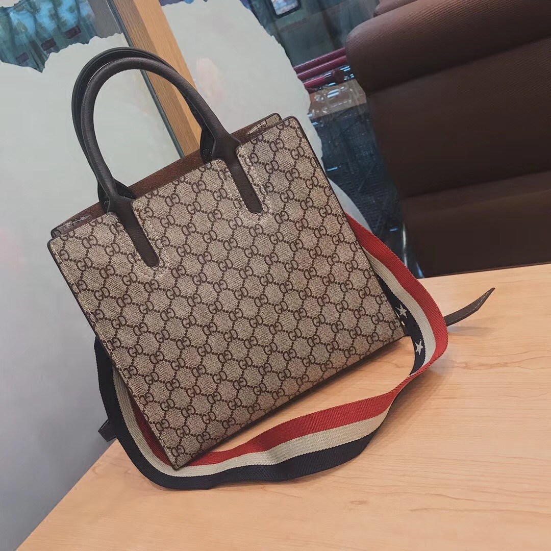 女包 大容量 斜挎单肩_抖音大容量女包 gd印花托特包2018新款五角星宽