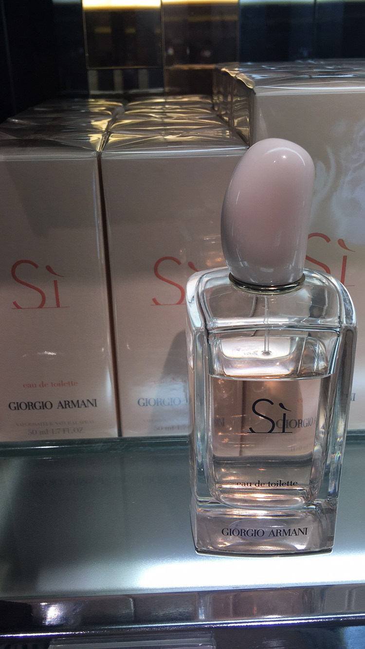 挚爱香水_香港代购 armani 阿玛尼si 挚爱女士淡香水 edt 50/100ml