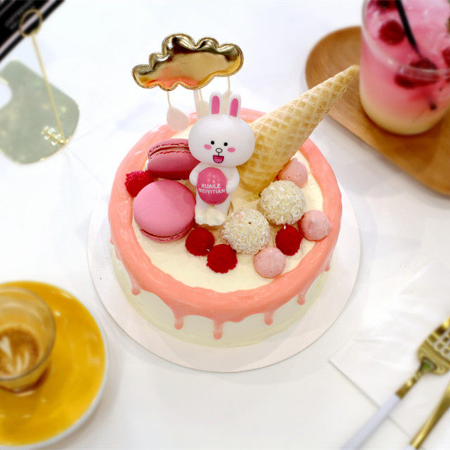 马卡龙蛋糕 生日_26度巧克力蛋糕白桃马卡龙淋酱蛋糕可妮兔生日蛋糕