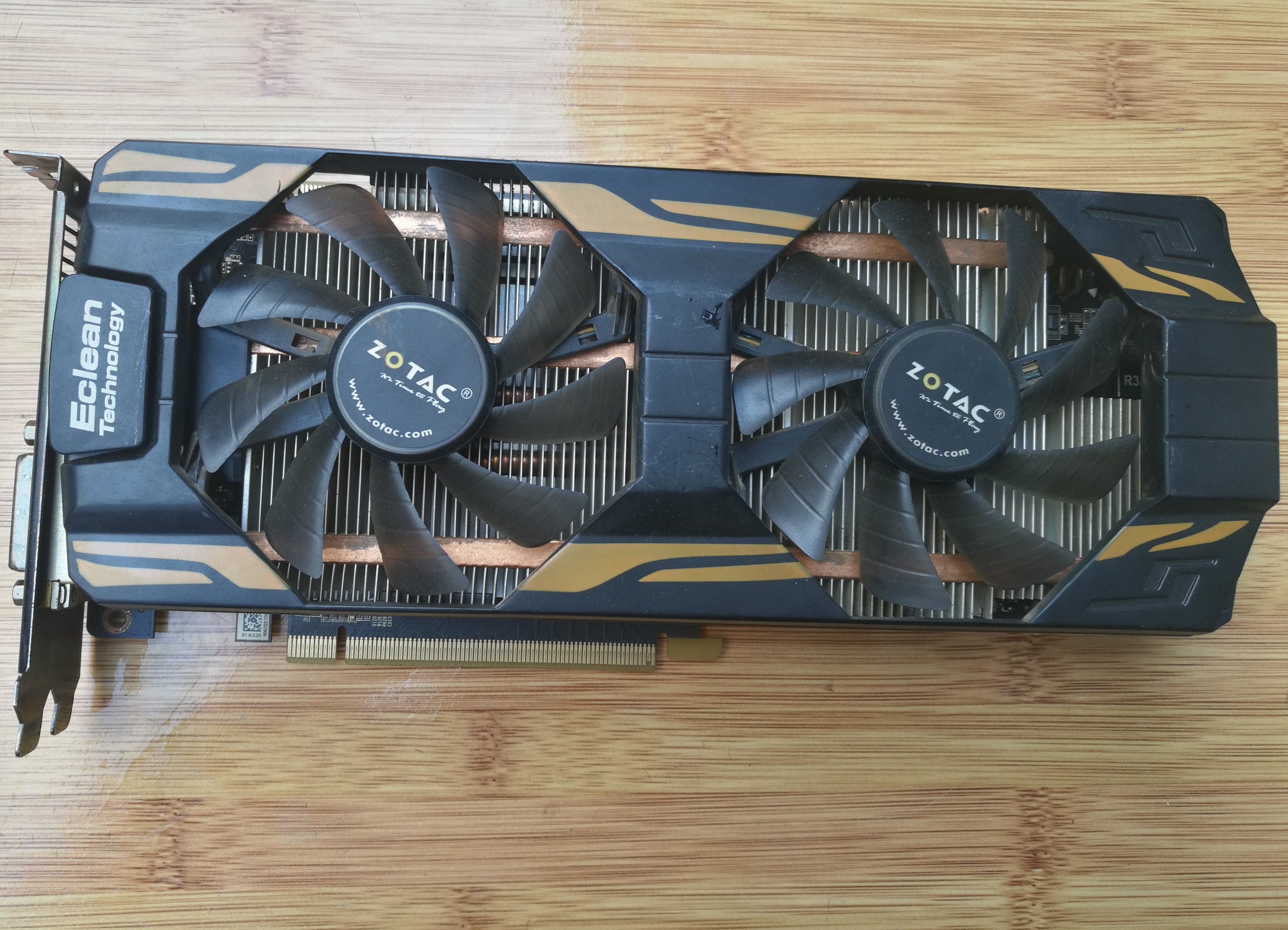 特价760显卡_行货索泰gtx760-2g霹雳版双风扇高清游戏显卡畅玩逆水寒