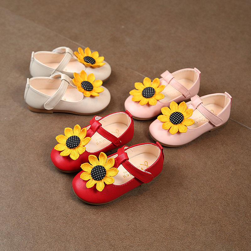 俏皮可爱公主风童鞋,尽享活力春天