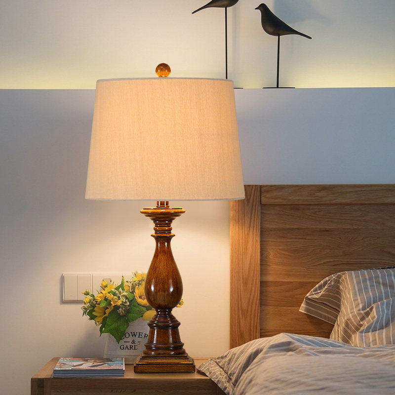 床头柜灯 卧室 欧式_美式台灯卧室床头灯复古简约欧式床头柜台灯温馨