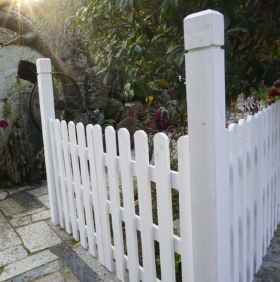 户外碳化防腐木栅栏围栏门宠物庭院装饰隔断室内篱笆草坪白色护栏