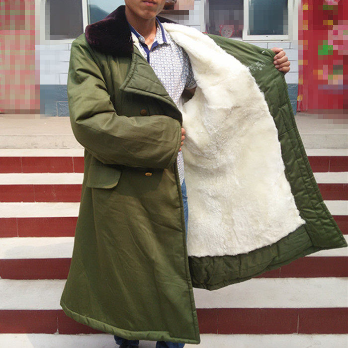 羊皮军大衣