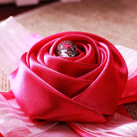 吴芳 结婚庆用品新娘伴郎胸花婚礼韩式创意必备仿真手花飘带批发