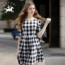 【黑白格子连衣裙夏】_黑白格子连衣裙夏图片