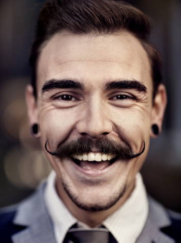 化妆造型上_仿真上胡须定做假胡须老外造型翘胡子定做假胡子化妆造型