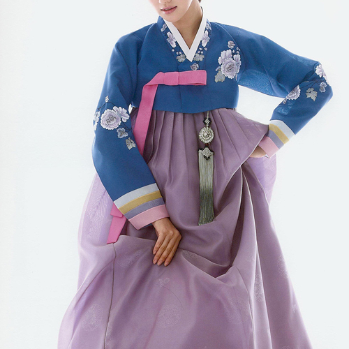新款 韩国进口正品 传统民族结婚真丝新娘手绣韩服eh607