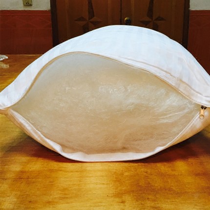 展示与对比:丝若水天然野生香蒲绒枕芯枕头 中性硬度环保舒适 单人48*