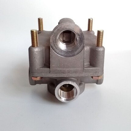 驾驶室翻转轴套 50a-05010 翻转杠胶套 翻转胶华菱重卡搅拌车配件_7折