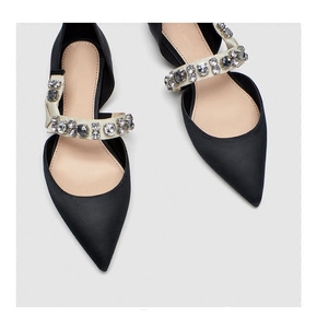 2018春夏新品串珠带饰平底芭蕾女鞋欧美尖头