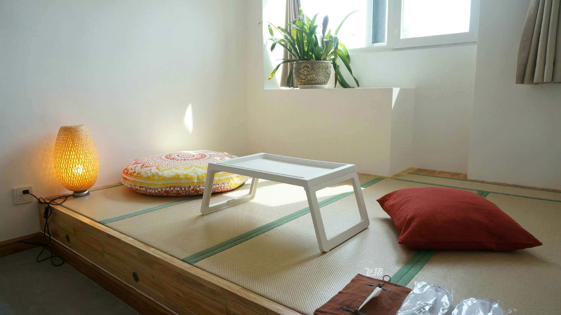 一折榻榻米床 2人_西安同堂酒店阿里专享大床榻榻米2人房优惠券