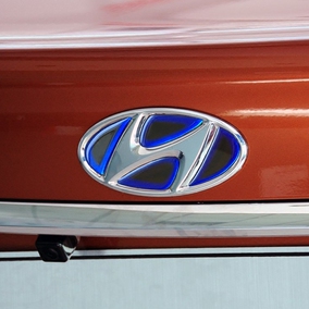 百杂华泰汽车标圣达菲改装现代套标圣达菲车标现代车标标志纯百货_双