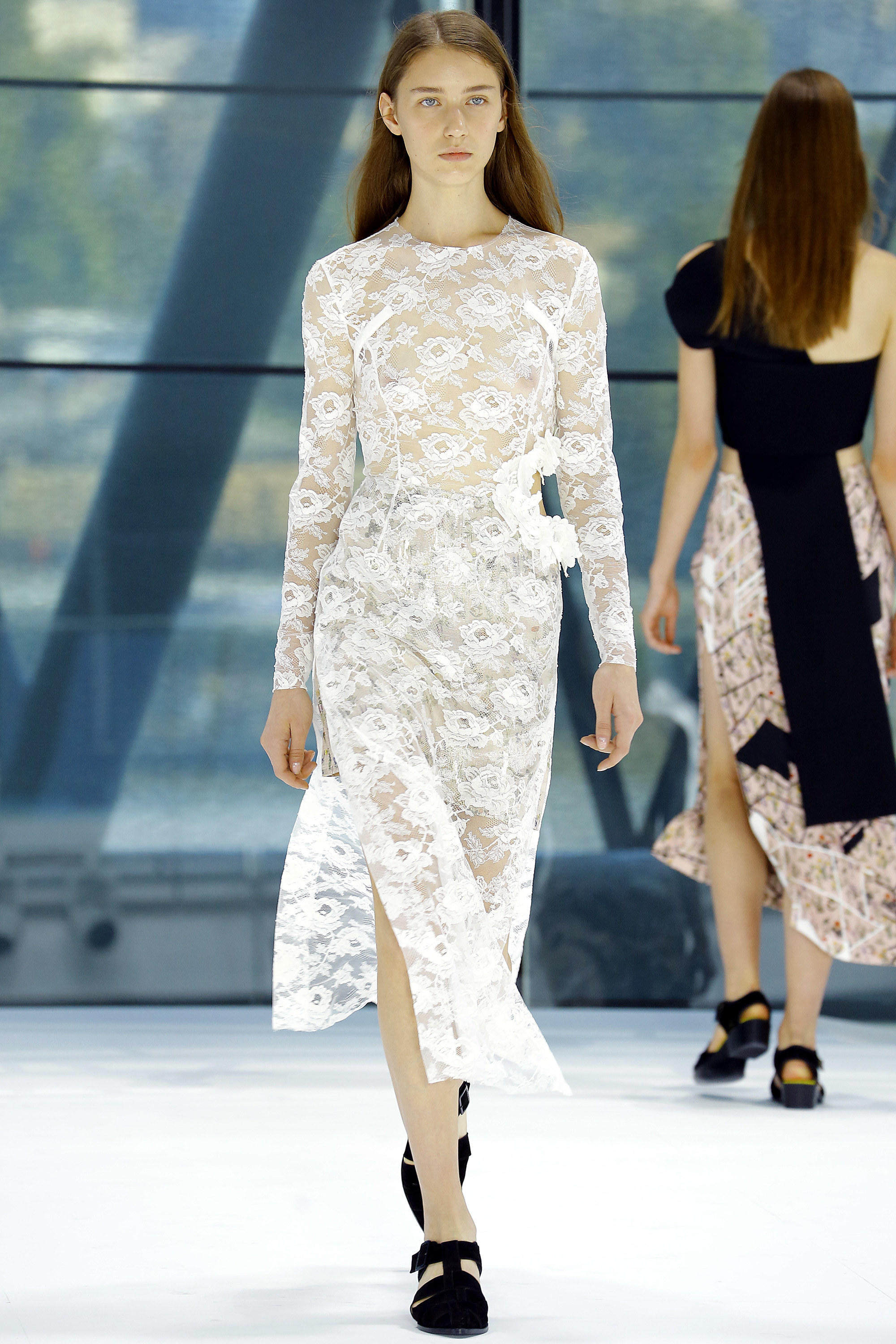 昕薇 | 2016春夏:十条美裙教你打造高级性感