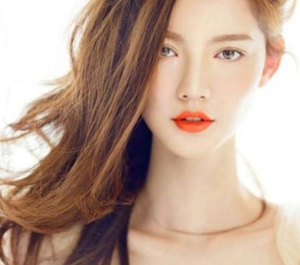 温暖气质的好气色,打造属于你的度假风格