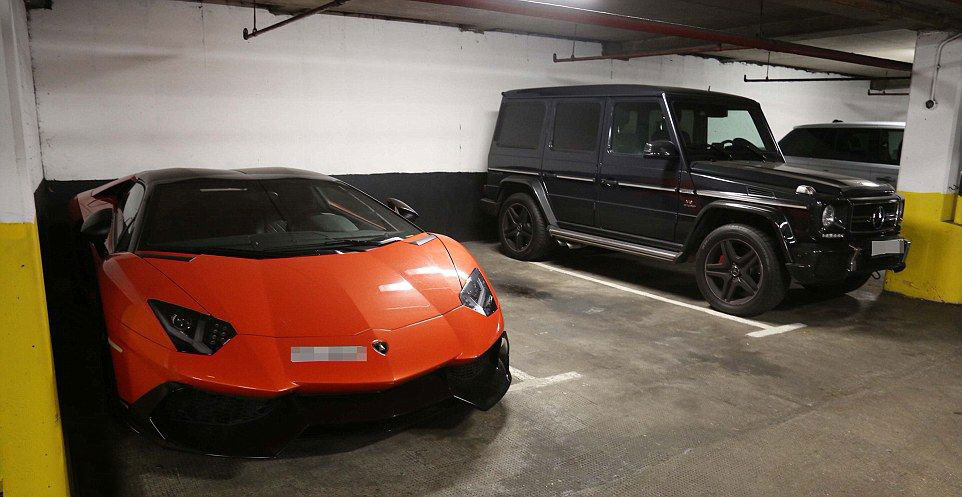 地下车库成豪车展馆,月停车费过万!