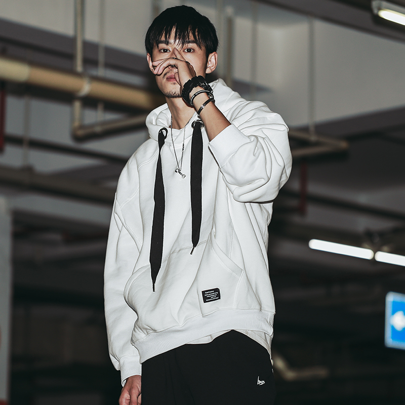 男生过25岁,4件衣服一定要扔掉!