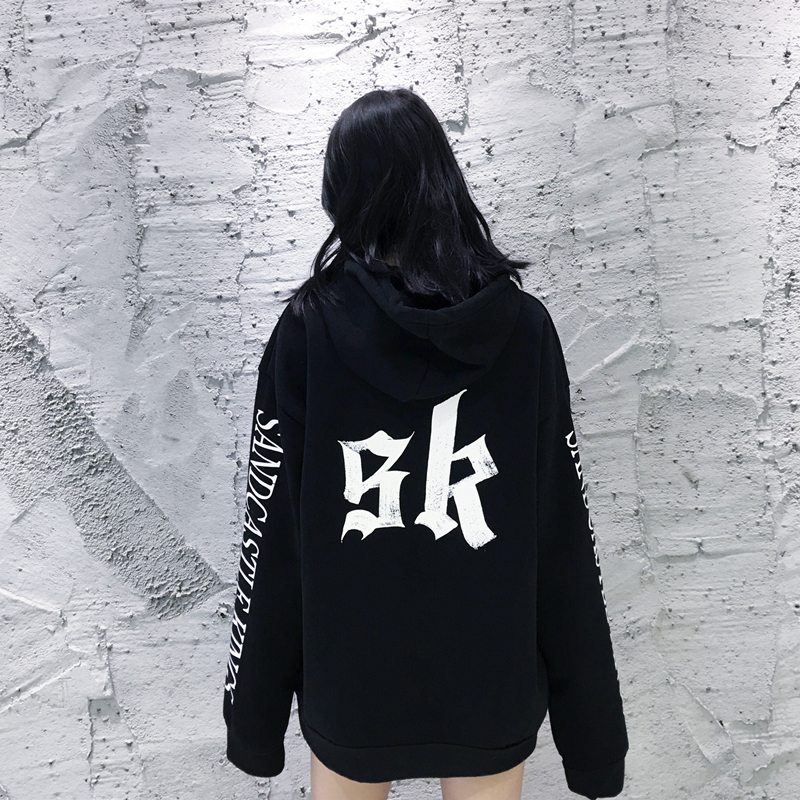 平价的加绒卫衣,温暖又减龄