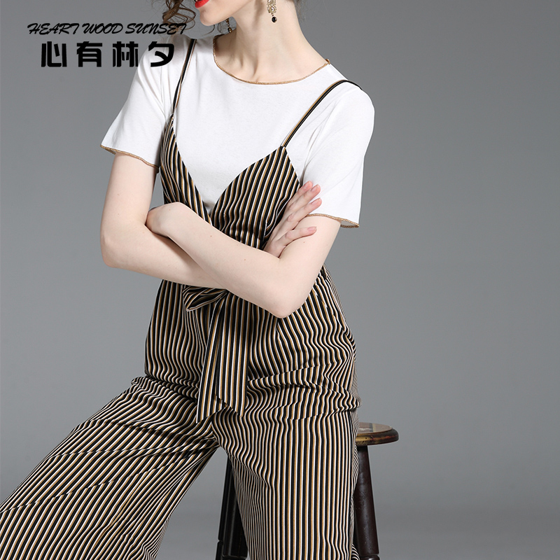娇小妹子的穿搭窍门,这几招让你显高!