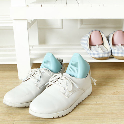 白鞋脏了还发黄?这样洗又跟新的一样_销得好