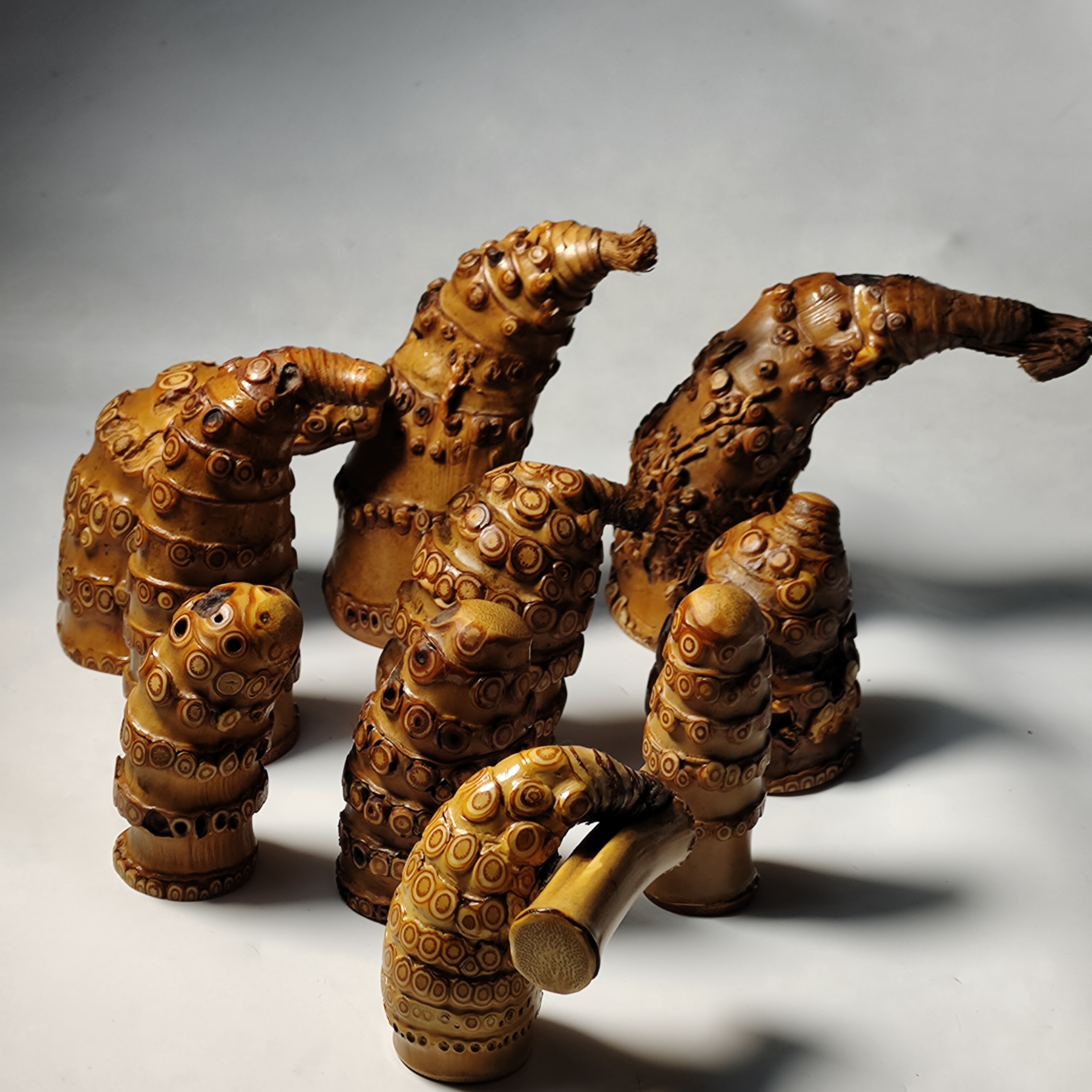 精品精工打磨竹根随行把件异形竹鞭虫噬把玩件文玩工艺品