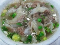 Pig heart soup with wontons