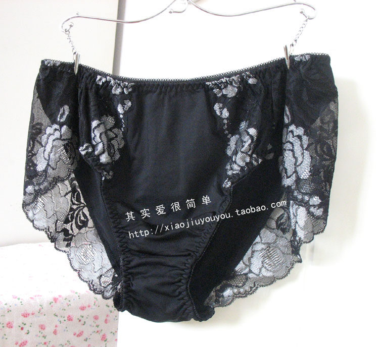 Slip Moyen-âge simple en autre - Ref 652807 Image 10