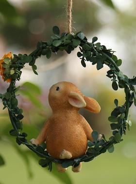 户外庭院装饰品客厅摆件创意阳台动物挂件卡通兔子树脂工艺品雕塑