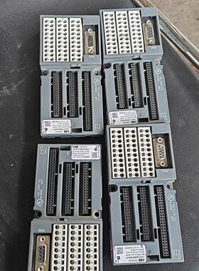 询价模块底座TU510 A1 件，，成色如图