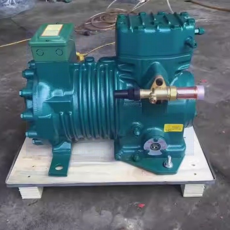 7.5匹三洋C-L55M8C冷库C-LN55M8A C-L55M8E C-L55M3C半封闭压缩机 - 图0