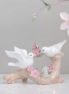 陶瓷摆件高级感家居饰品电视柜客厅卧室房间装饰品高档轻奢斗柜子