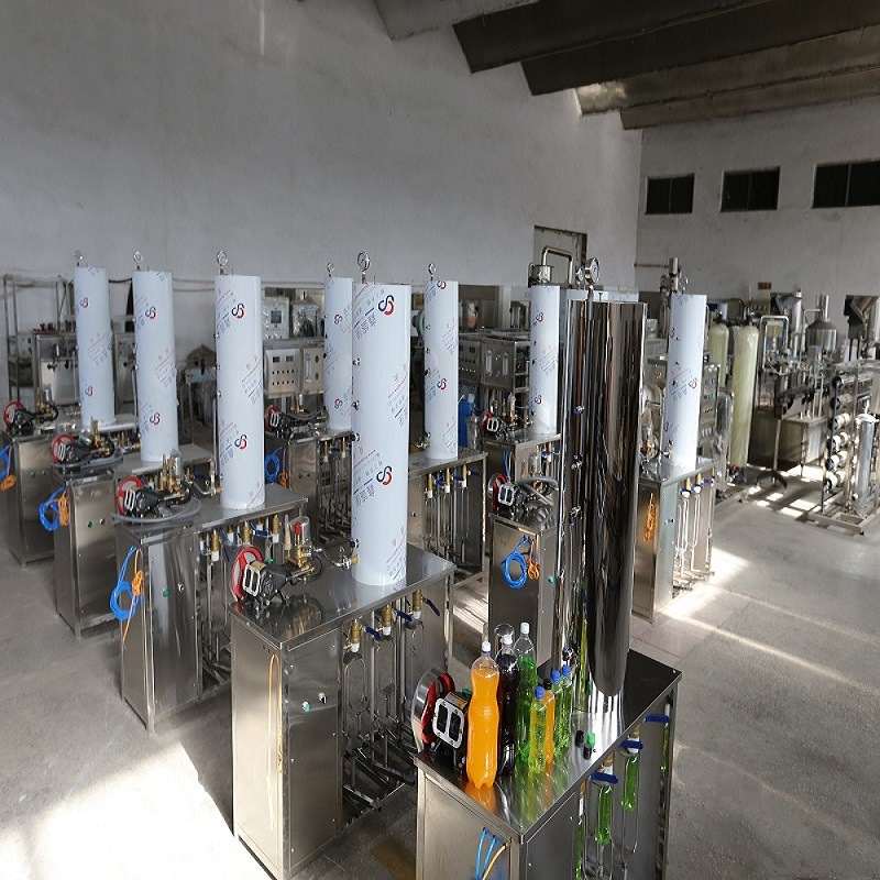小型汽泡水苏打酒饮料生产设备碳酸含气饮料混合灌装机械生产厂家,淘宝优惠券,粉丝福利购,淘宝优惠卷