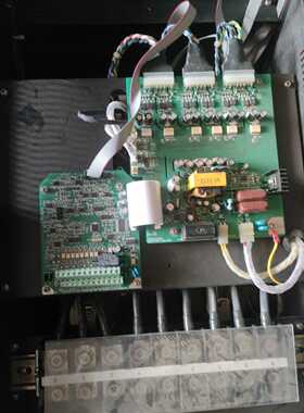 询价日博RB200037KW重载变频器两台成色自定义沒擦