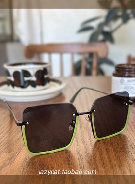 高级感女款白色半框防晒墨镜方形圆脸显脸瘦防紫外线个性太阳镜潮