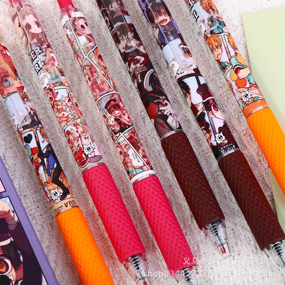 ปากกาเจลลายดอกไม้กษัตริย์ รุ่น ST หมึกแห้งไว หัวแปรง ปากกาสีดำลายการ์ตูนสำหรับนักเรียน ให้ความรู้สึกลื่นไหล ลดน้ำหนักลงได้อย่างดี