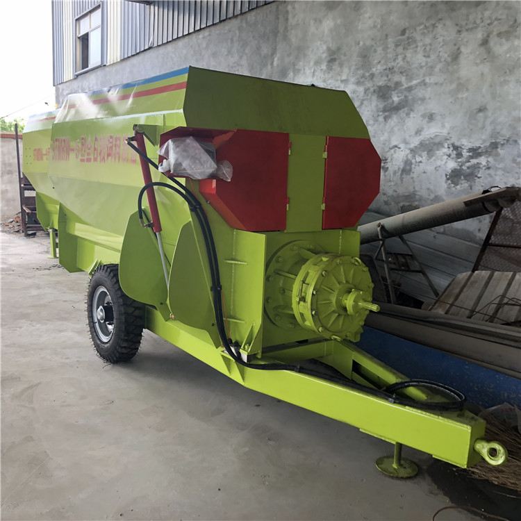 卧式混合饲料搅拌机粉碎成捆草料制备机养殖场小型单绞龙拌草机,淘宝优惠券,粉丝福利购,淘宝优惠卷