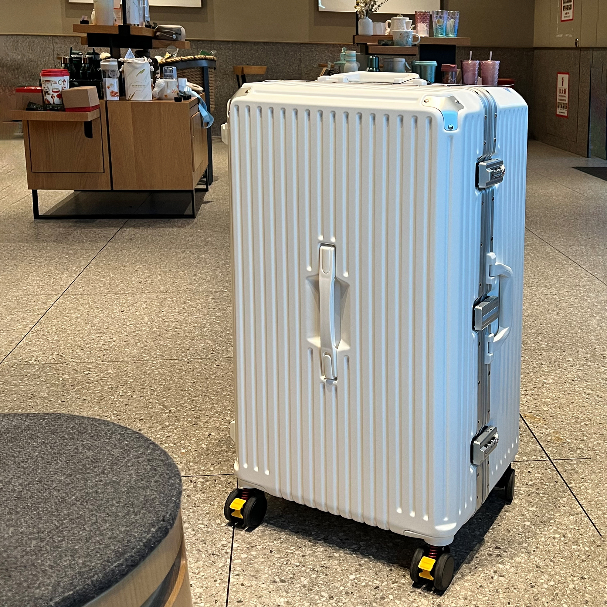 大容量铝框行李箱多功能拉杆箱30寸皮箱万向轮新款旅行箱子男女28