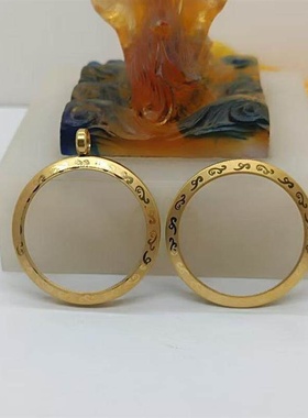 山鬼花钱保护壳吊坠钛钢镀金仿古太极祥云图案挂件嘎乌盒定制圆形