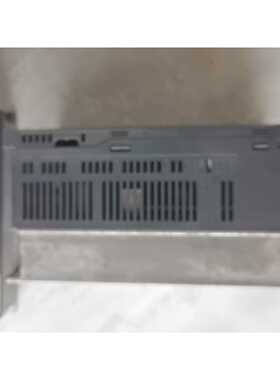 询价变频器 A800系列 FR-A820-2.2K-1 实物