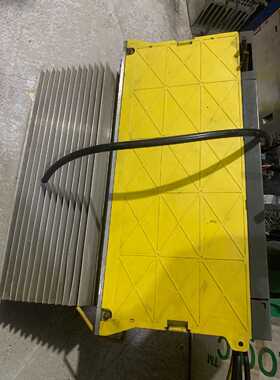 询价fanuc驱动器放大器A06B6077H106
