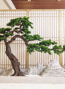 罗汉松假树室内装饰仿真迎客松松树摆件道具迎客松景观造型仿真树