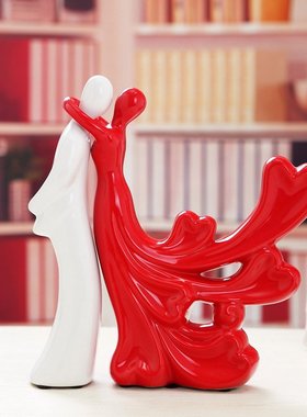 厂家直销陶瓷摆件颜色釉情侣创意家居饰品礼品舞结婚对相拥