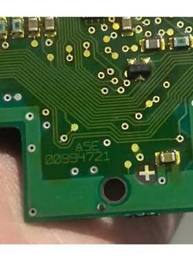 询价440变频器主板A5E00994721还剩2张