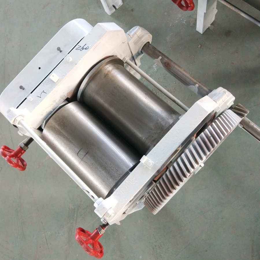 商用压面机大机头重庆鲜面条专用170滚筒扎皮饺子皮馄饨皮压皮机