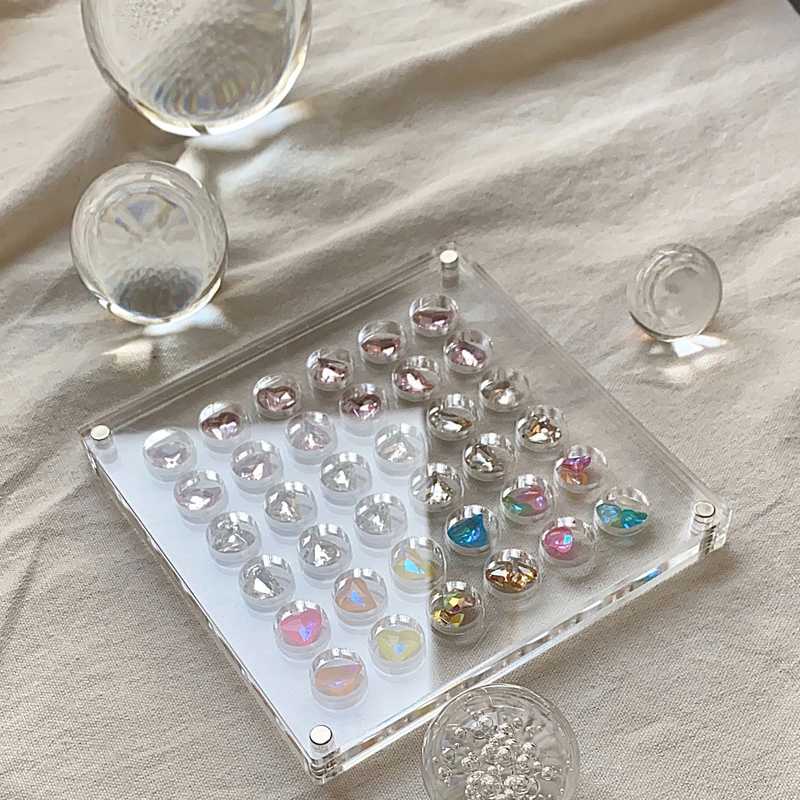 黄金首饰饰品收纳盒亚克力透明防氧化小金豆展示架便携收藏分格盒 - 图2