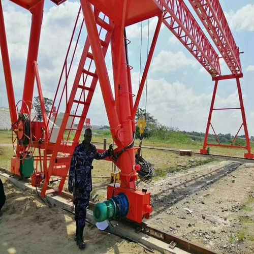 供应铁路80吨架桥机60吨提梁机100吨门式提梁机中铁门式架桥机 - 图0