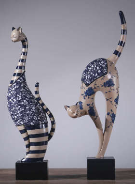 客厅居家装饰品时尚摆件现代简约象马新房玄关电视柜树脂工艺礼品