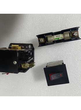 询价3100-20U6561接触器，成色如图，用