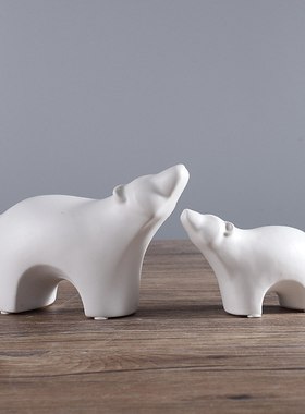 新品 软装家居装饰品小动物摆设北欧简约北极熊客厅电视柜摆件