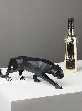 高级简约轻奢红酒架红酒置物架摆件客厅电视柜办公室书房软装饰品
